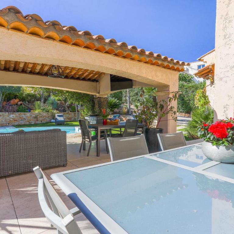 Maison avec piscine Soleil d'Azur - Villa - Vue sur Jardin - 37