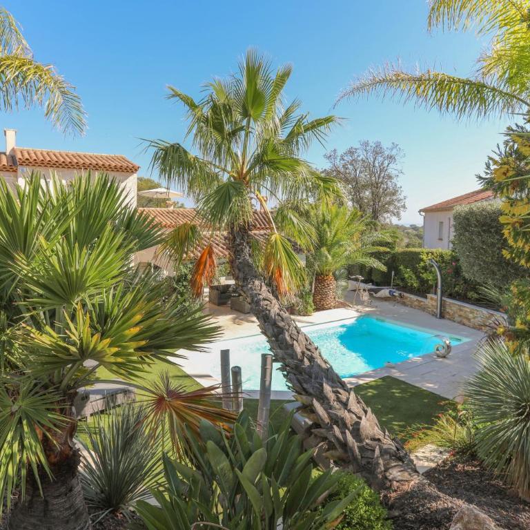Maison avec piscine Soleil d'Azur - Villa - Vue sur Jardin - 39