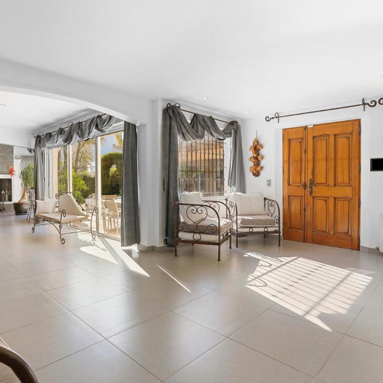 Maison avec piscine Soleil d'Azur - Villa - Vue sur Jardin - 6