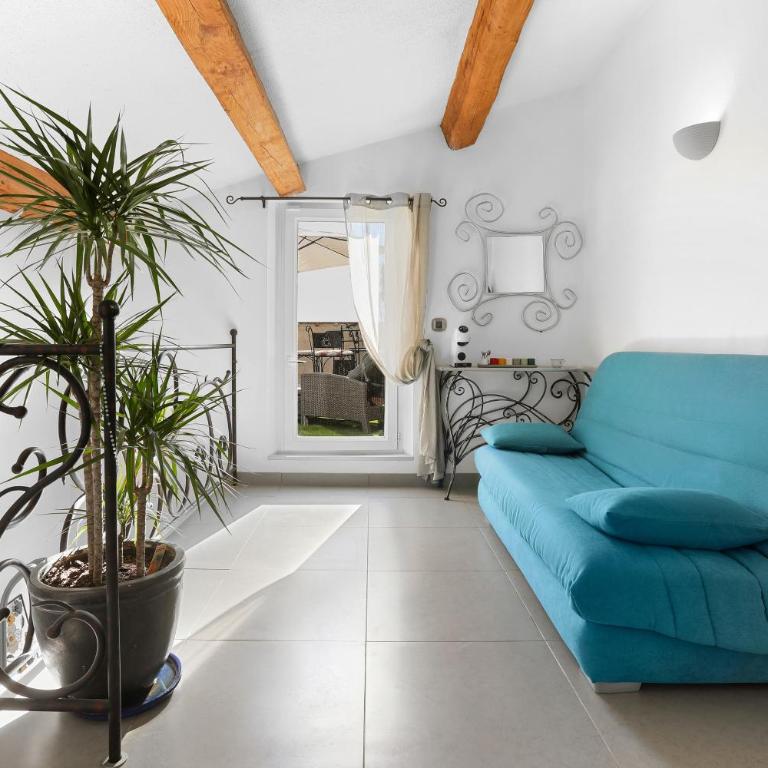 Maison avec piscine Soleil d'Azur - Villa - Vue sur Jardin - 29