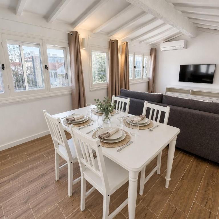 L'Esterel Appartements Plage 450m & Gare Saint-Raphael 950m - Two-Bedroom Apartment - 14