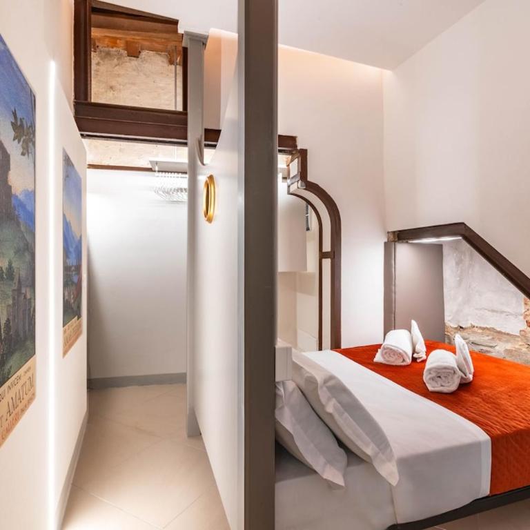Secret Garden in Santo Spirito - Two-Bedroom Apartment - 14