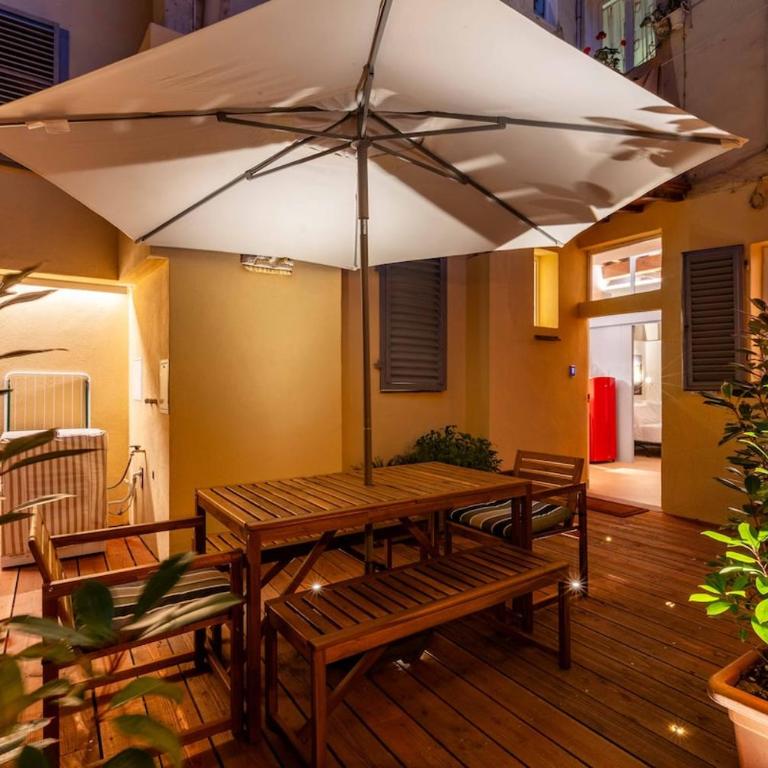Secret Garden in Santo Spirito - Two-Bedroom Apartment - 17