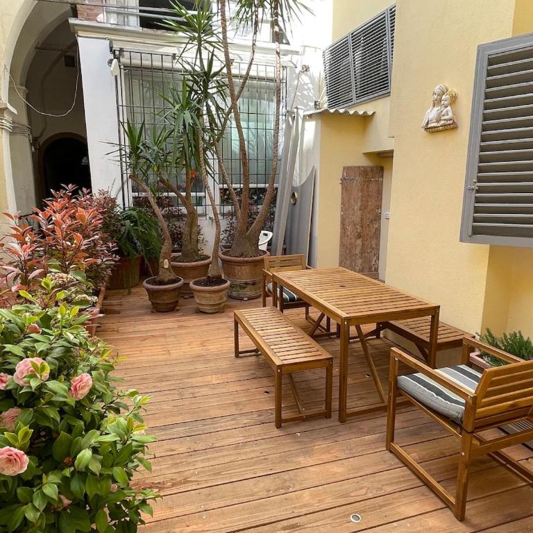 Secret Garden in Santo Spirito - Two-Bedroom Apartment - 24