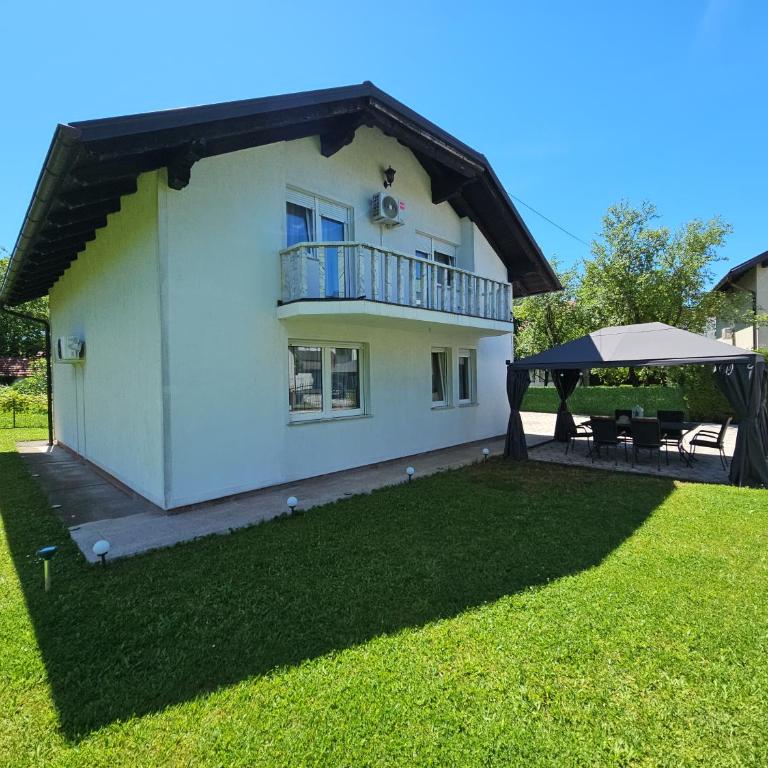 Villa Aylin - Villa - Vue sur Jardin - 2