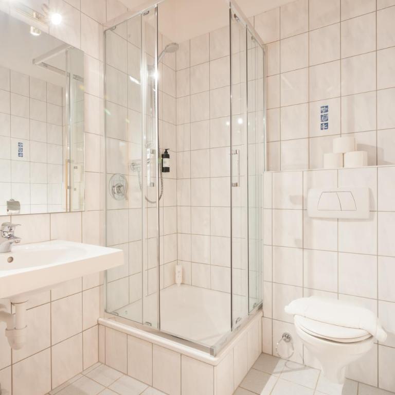 Austria Parks - Leutasch - Dreibettzimmer - 16