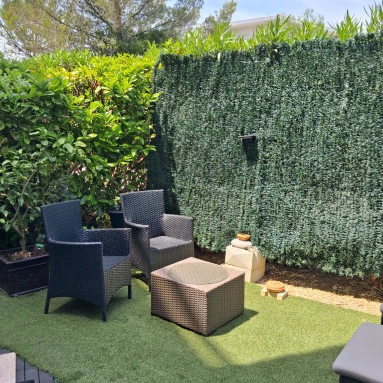 T2 Bord de mer avec jardin et piscine - One-Bedroom Apartment - 9