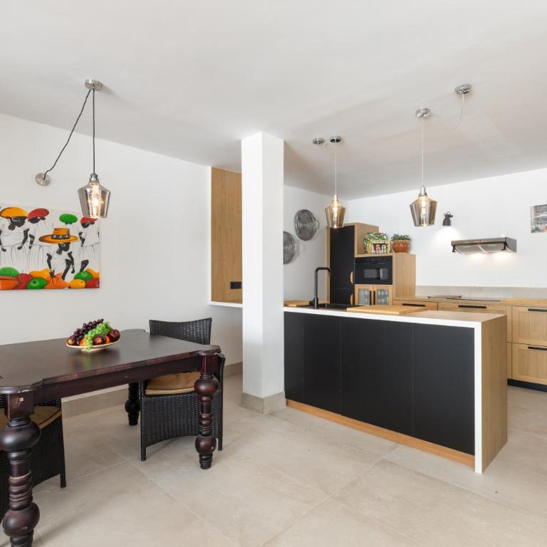 Home2Book Elegant Villa with Jacuzzi Costa Teguise - Villa de 3 dormitorios - 10