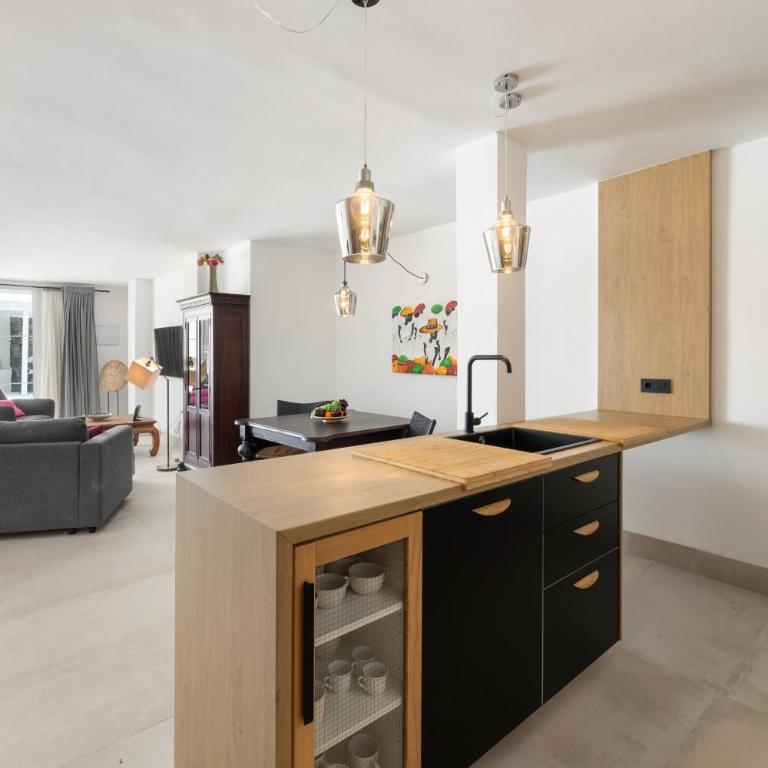 Home2Book Elegant Villa with Jacuzzi Costa Teguise - Villa de 3 dormitorios - 11
