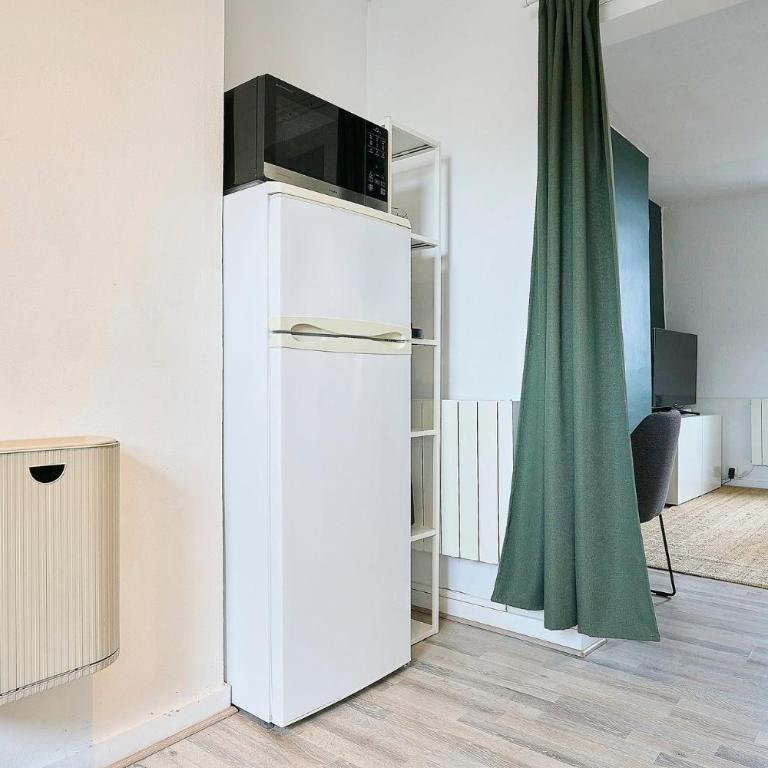 Vieux Lille - Studio calme idéalement situé ! - Apartment - 12