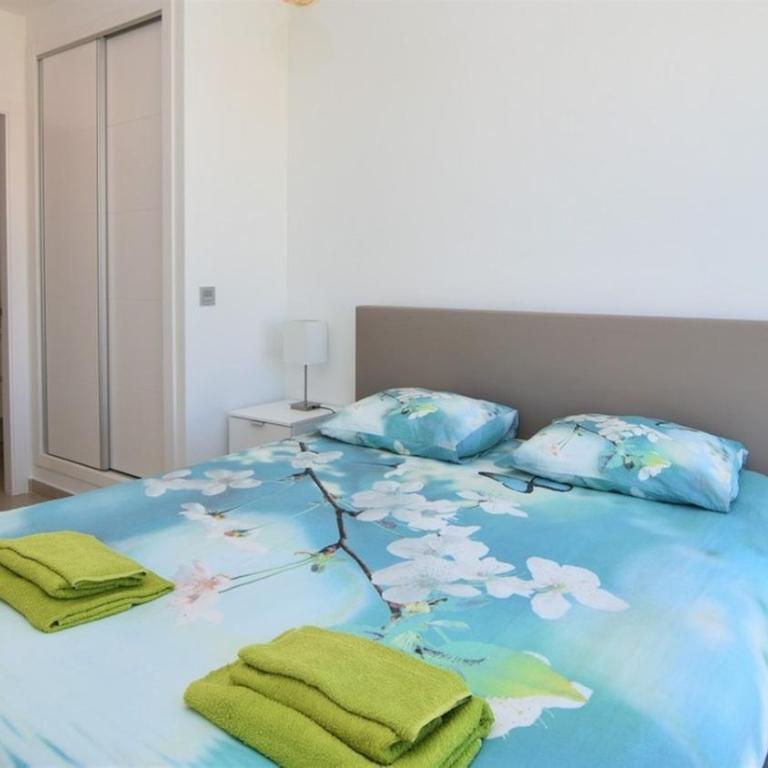 Villa Tindra - Apartment mit Balkon - 14