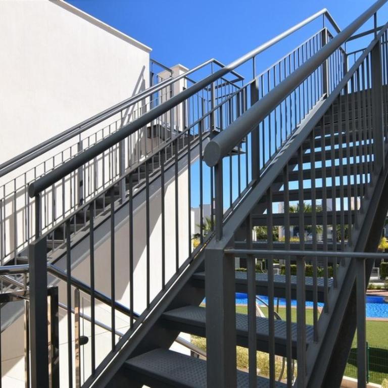 Villa Tindra - Apartment mit Balkon - 12