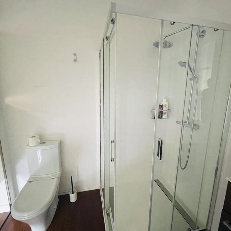 M-Room - Chambre Lits Jumeaux avec Salle de Bains Privative - 4