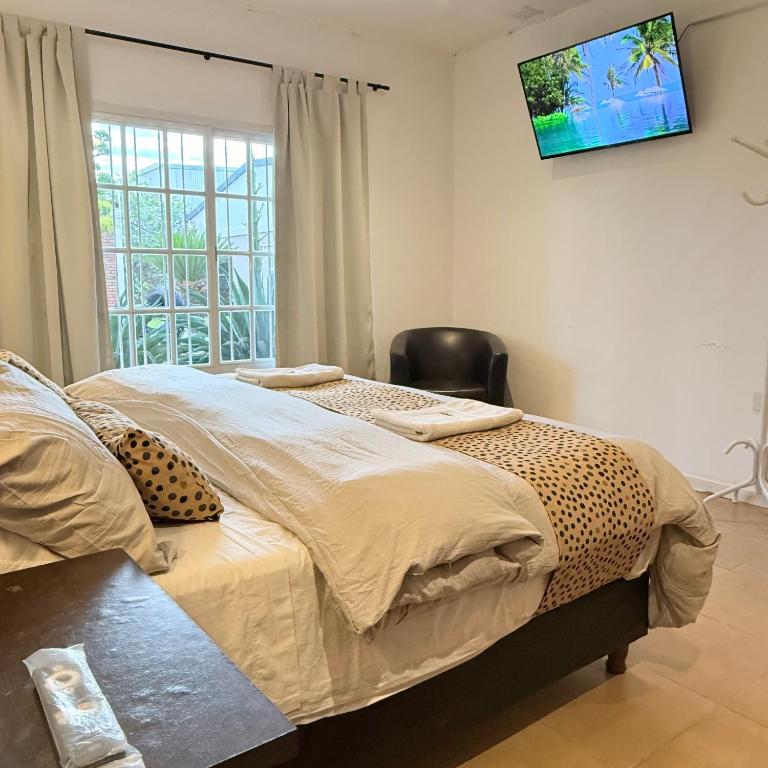 G6 Monoambiente King con Cochera en Villa Ángela - Estudio con cama extragrande - 14