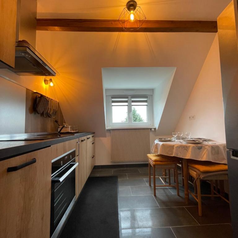 Confortable F4 Strasbourg - Three-Bedroom Apartment - 11