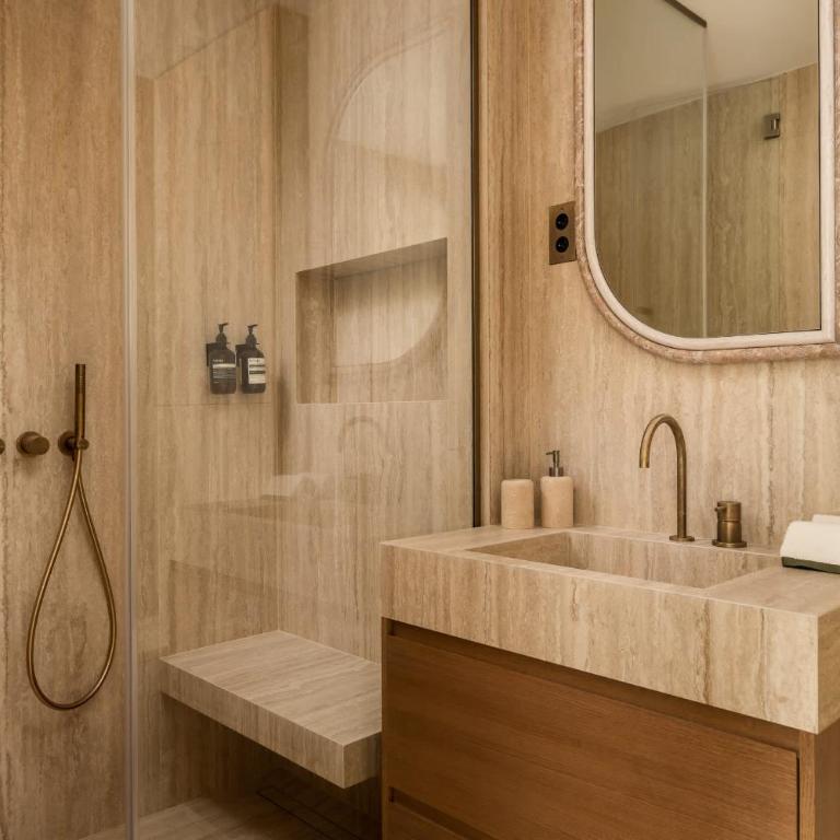 Saint Germain Luxury 4BR 8P with AC - Apartment - 17