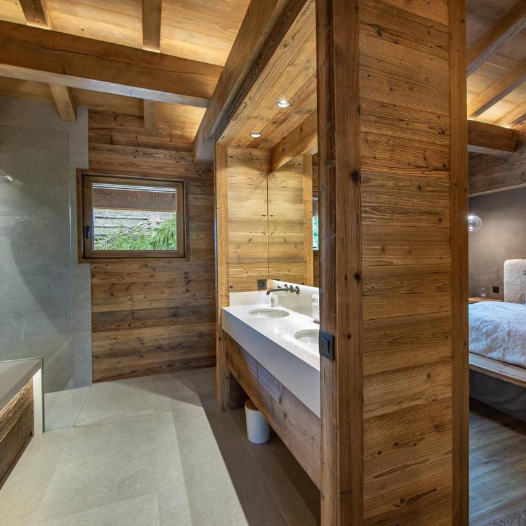 Chalet moderne avec piscine intérieure et hammam - FR-1-569-76 - Chalet - 10