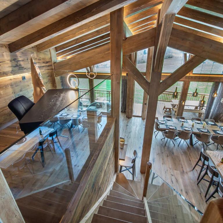 Chalet moderne avec piscine intérieure et hammam - FR-1-569-76 - Chalet - 13