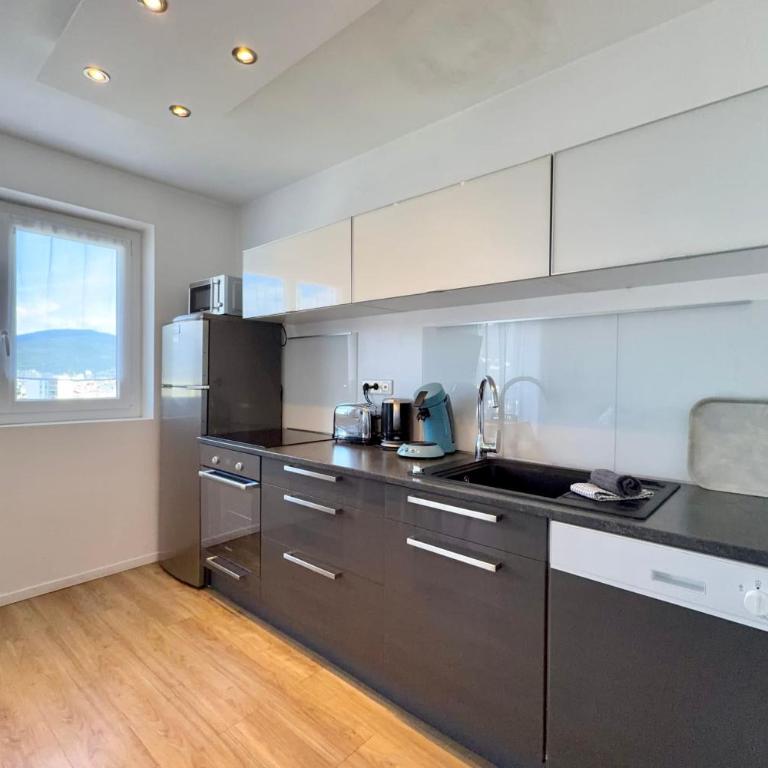 Studio 4 Swimming pool summer parking & superb view! - Studio - 3