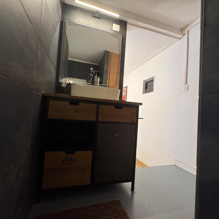 Appartement chaleureux avec jardin - Appartamento con 1 Camera da Letto - 8