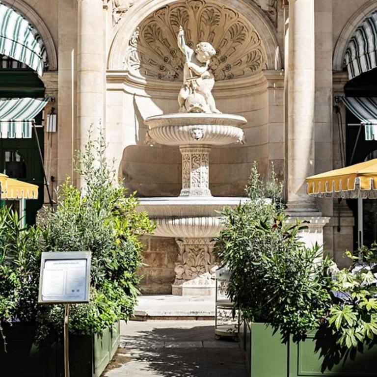 La Suite du Paon - Heart of Paris with AC - Two-Bedroom Apartment - 56