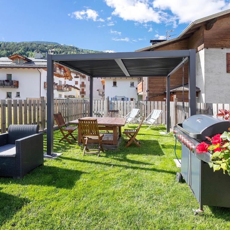 Giuly's Home Luxury - Appartamento con 2 Camere da Letto e con Vista Montagna - 2
