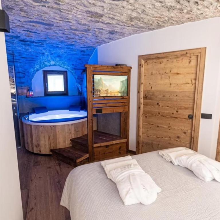 Giuly's Home Luxury - Appartamento con 2 Camere da Letto e con Vista Montagna - 11
