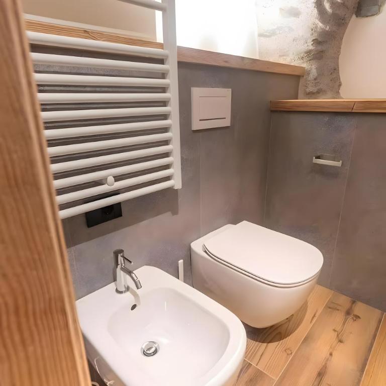 Giuly's Home Luxury - Appartamento con 2 Camere da Letto e con Vista Montagna - 22