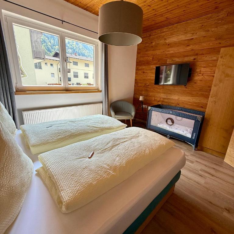 Schmölzer Appartements am Millstätter See Kärnten Card im Sommer inklusive - Apartamento de 2 dormitorios con balcón y terraza - 9