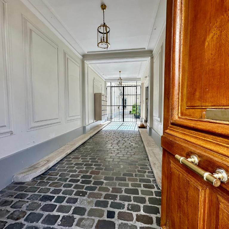 Sumptuous flat with lift near Opera - Appartement - 36