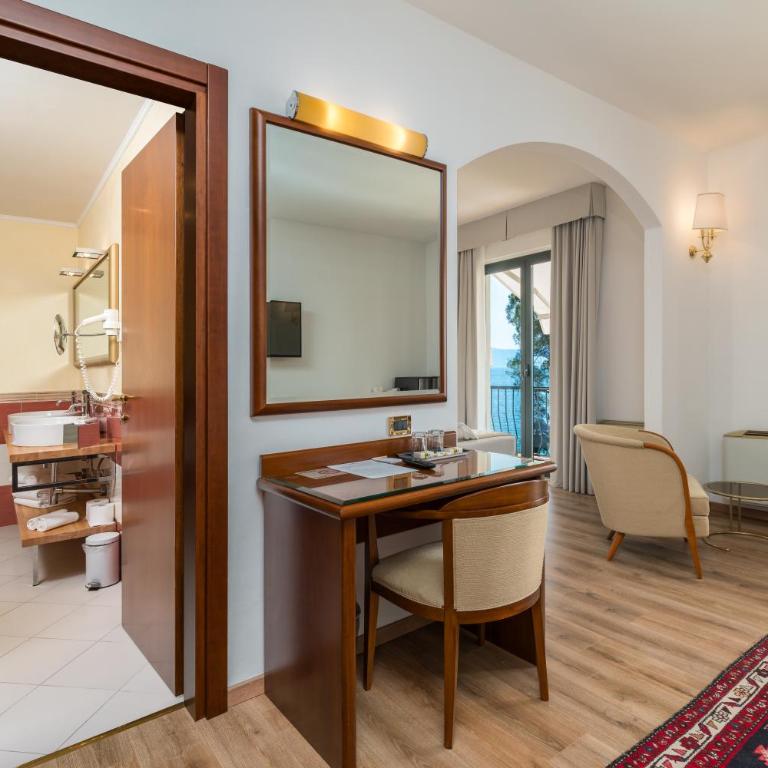 Hotel Villa Capri - Junior Suite con Vista Lago - 3