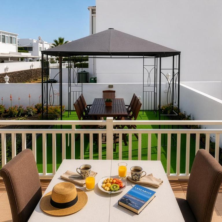 Casa Ganesh, Puerto del Carmen - 8 mins walk to the beach - Appartamento - Piano Terra - 1