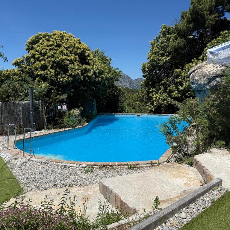 Domaine Le Rocher d Argent avec Piscine Extérieur ,Jacuzzi Intérieur et Salle de jeux - Appartamento con 2 Camere da Letto - 5