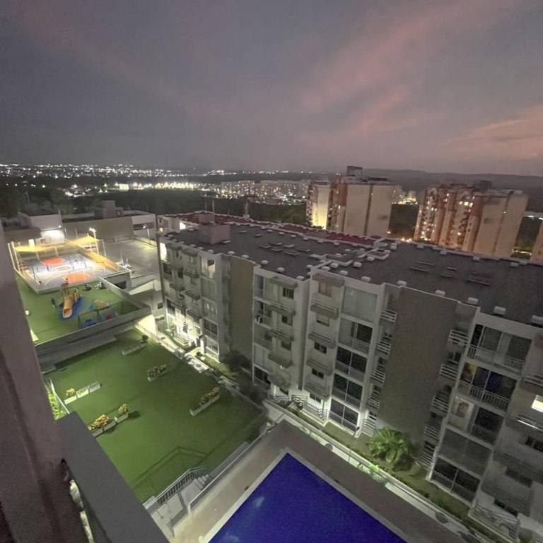 Apartamento moderno en el norte de la ciudad - Two-Bedroom Apartment - 31