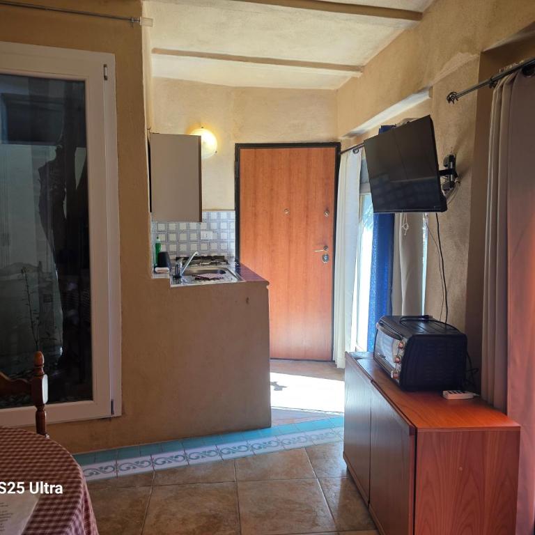 Piccolo Feudo Green Resort - Camera Tripla con Bagno - 4