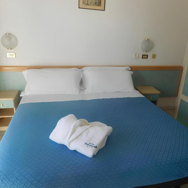 Hotel Dolores - Standard Doppel-/Zweibettzimmer mit Balkon - 5