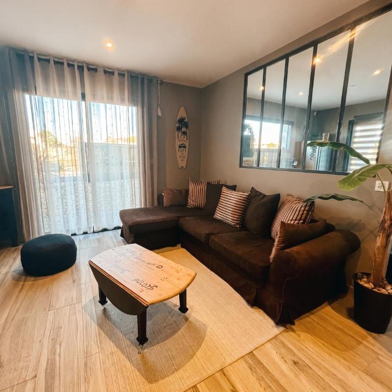Villa Palmiers 5 min de la Mer, confortable 4 Personnes, parking free, - Two-Bedroom Villa - 47