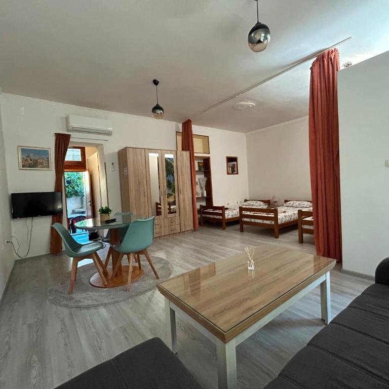 Apartments Boulevard - Appartement - 47