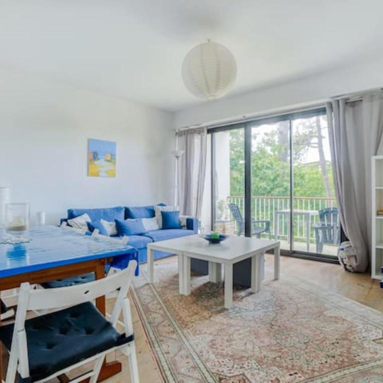 Apartment with balcony and parking near the beach - Apartment - 2