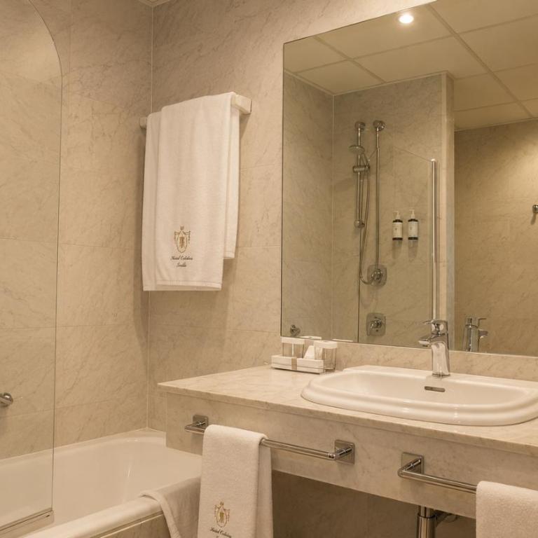 Hotel Inglaterra - Habitación Doble Clásica - 1 o 2 camas - 4