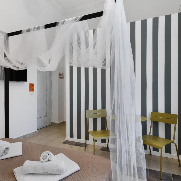 Myla's Rooms - Standard Zimmer mit Queensize-Bett - 10