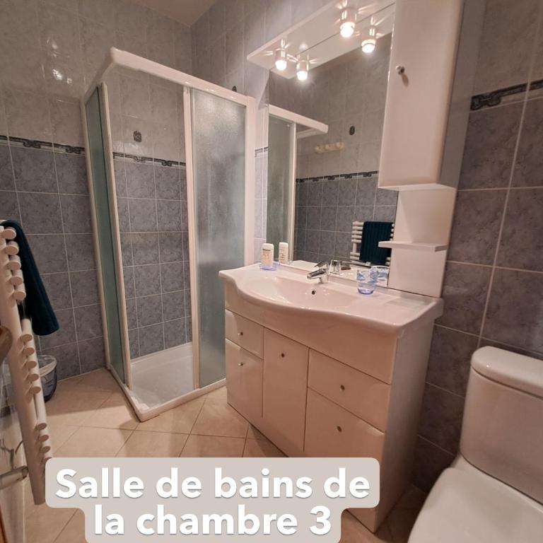 Maison 3 chambres avec piscine à 5 min à pied de la plage - Maison 3 Chambres - 20