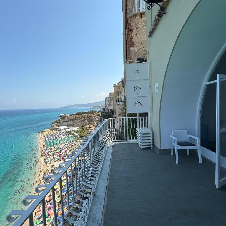 Appartamento panoramico sull'Affaccio Raf Vallone - Maison 2 Chambres - 33