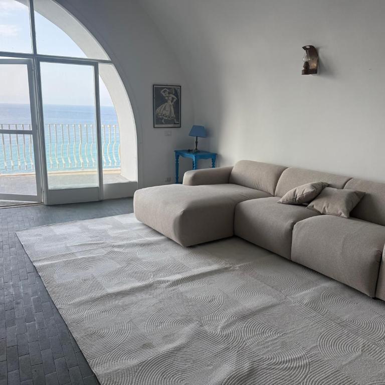 Appartamento panoramico sull'Affaccio Raf Vallone - Maison 2 Chambres - 39