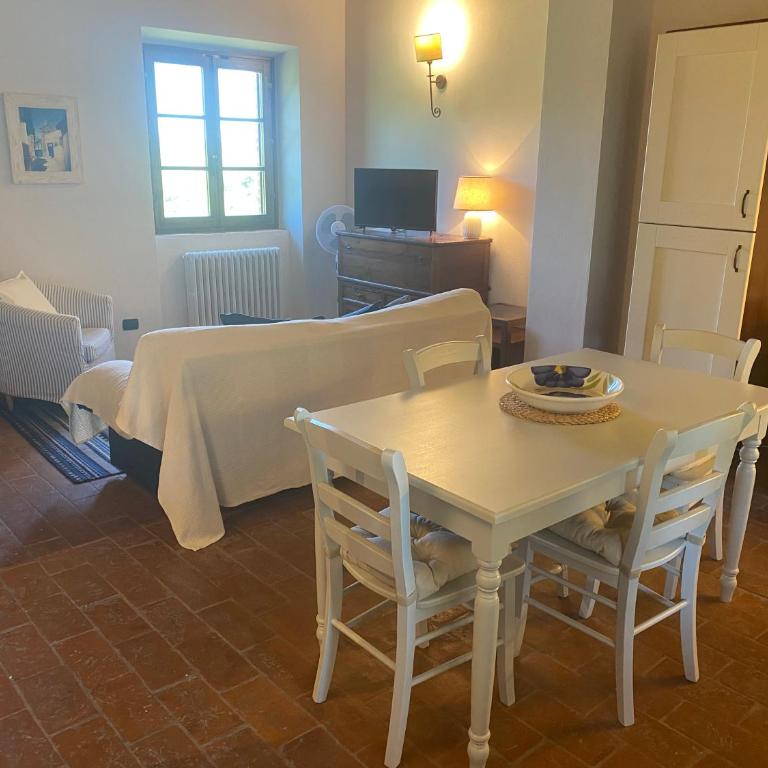 Podere Casanuova - Two-Bedroom Apartment - 6