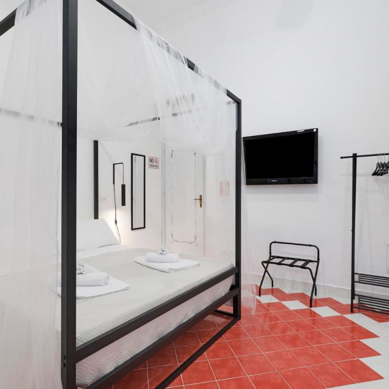 Myla's Rooms - Standard Zimmer mit Queensize-Bett - 3
