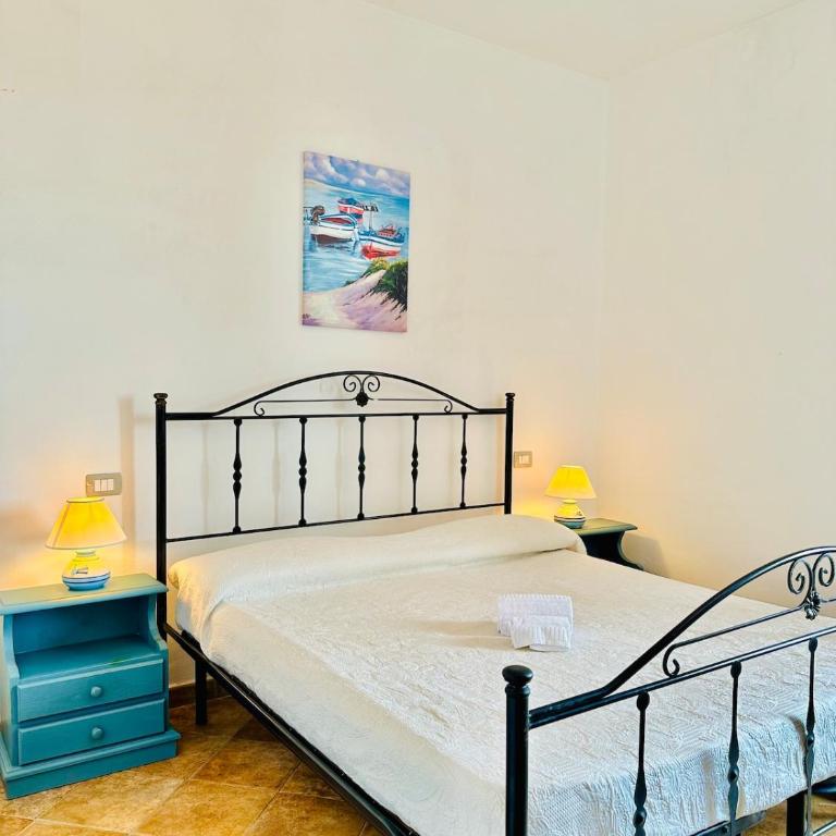 Pasendi - Two-Bedroom House - 21