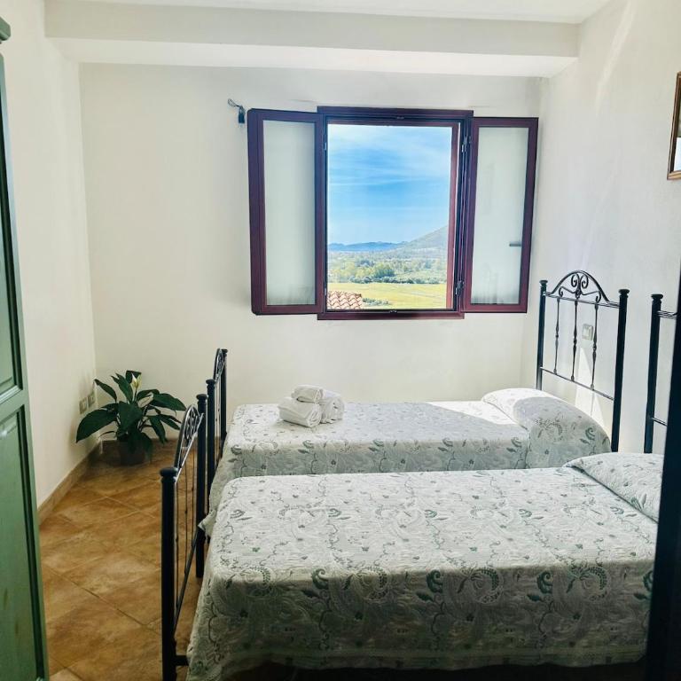 Pasendi - Two-Bedroom House - 37