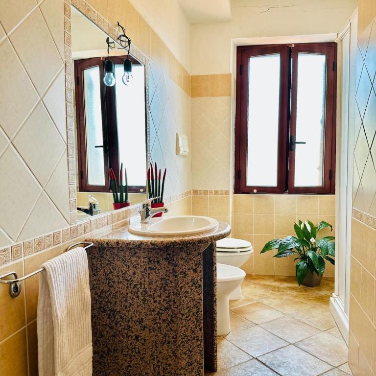 Pasendi - Two-Bedroom House - 38