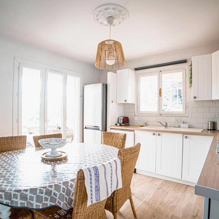 Amazing Home In Fréjus - Casa Unifamiliar de 3 dormitorios - 4
